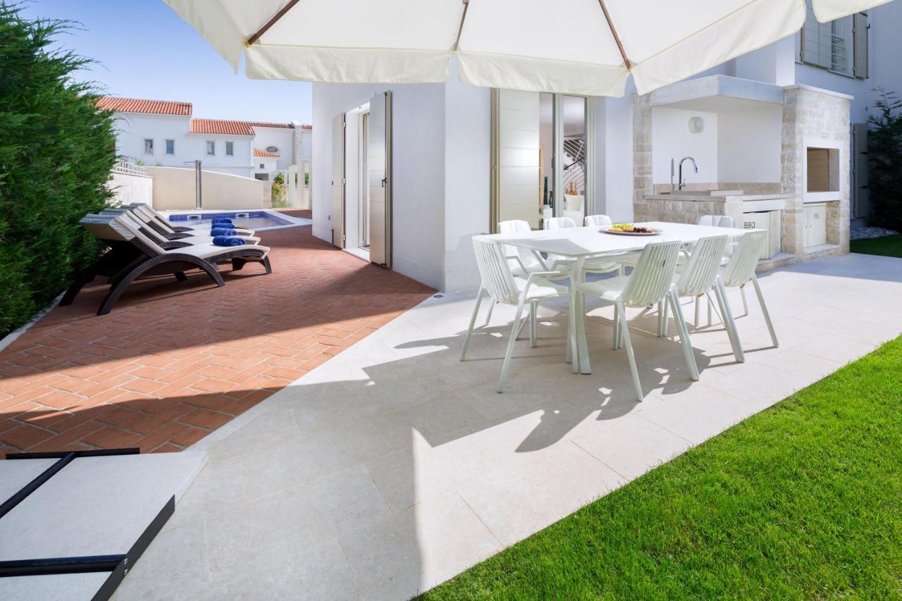 Villa Sylvia By Hmz Villas Tar-Vabriga 외부 사진